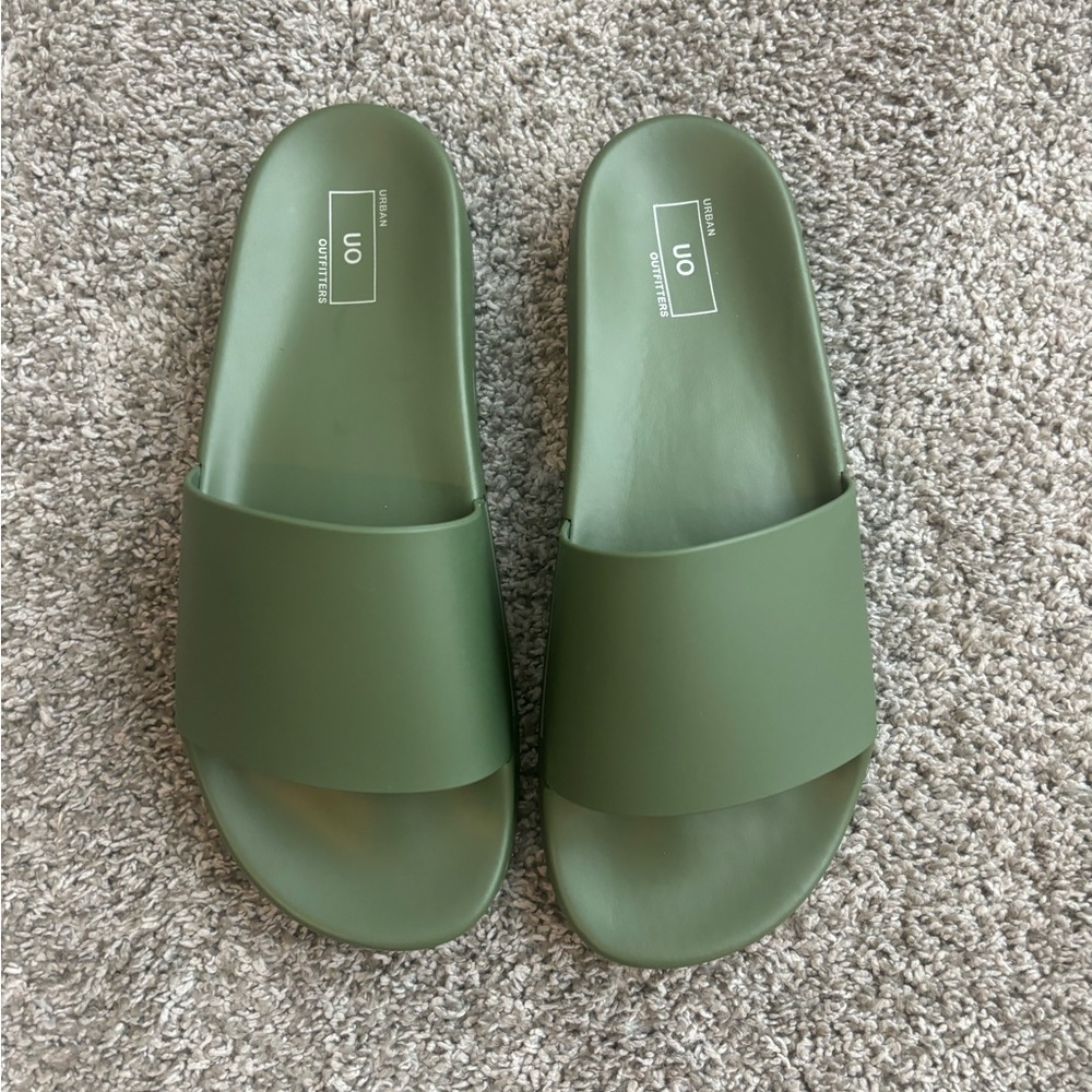 Urban Outfitters UO EVA Molded Slide Sandal Mens Size 8/Womens‎ 9 1/2 olive